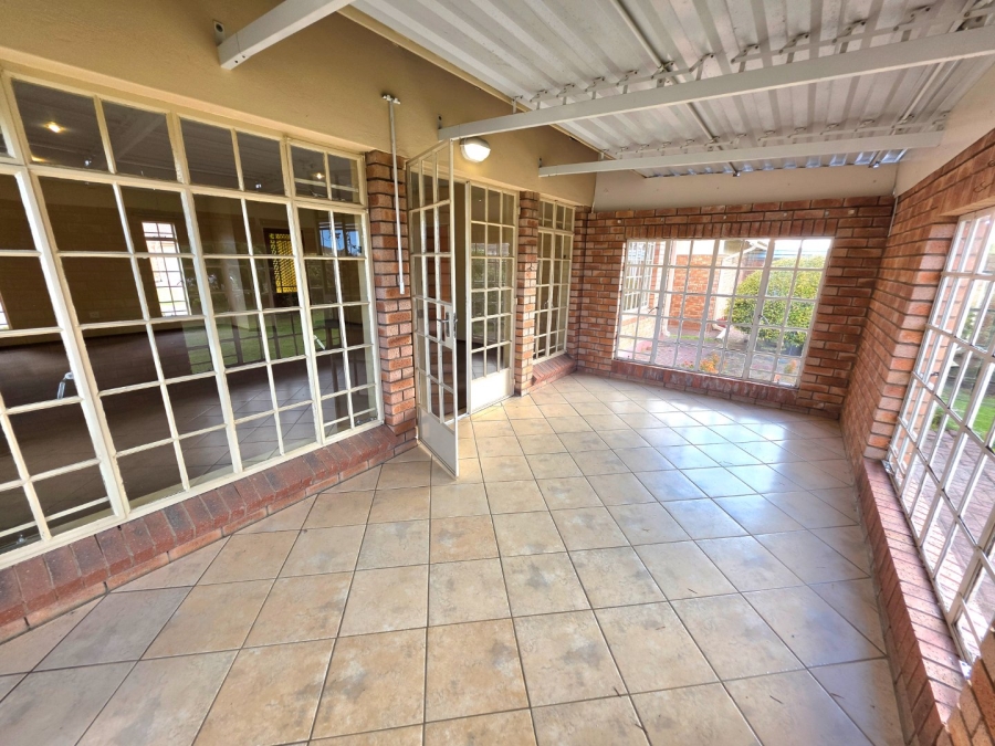 To Let 2 Bedroom Property for Rent in Panorama Free State